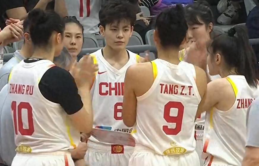 华体会-81-68打疯了！宫鲁鸣狂喜，中国女篮3大中锋合砍47分，剑指世界杯